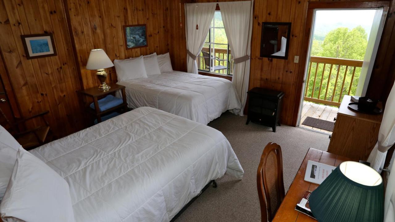 Alpine Inn Little Switzerland Exterior foto